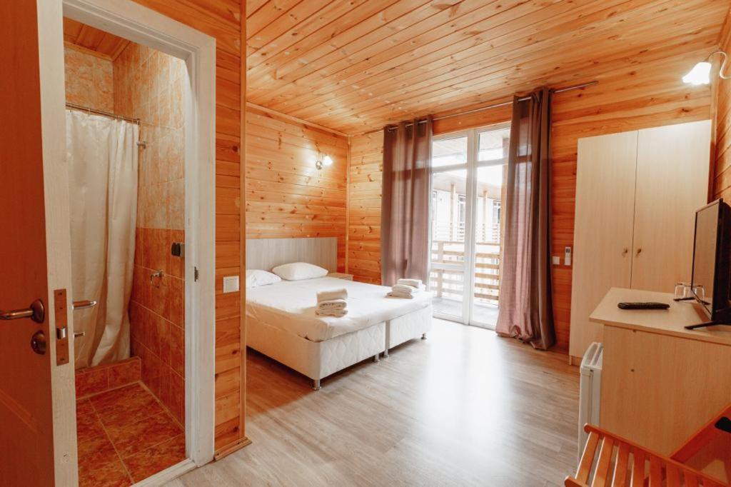 Guest House Amshin Tsandrypsh Luaran gambar